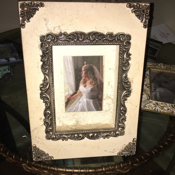 Frame - Picture 2 of 5